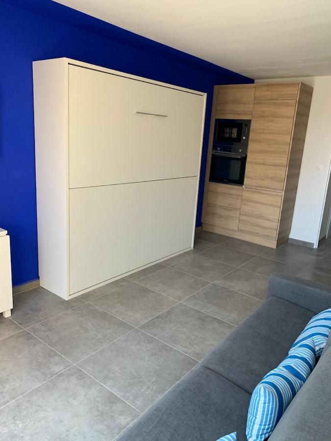 L'Effet Mer, Duplex Sur Le Port Avec Ses 2 Terrasses Vue Mer Hyeres Ngoại thất bức ảnh